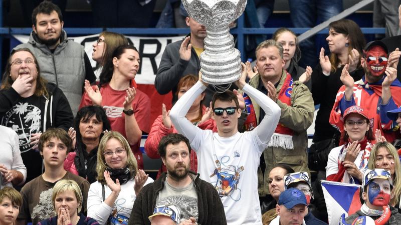Ostrava 2019 - Fans Czech fans on the Ostravar Arena